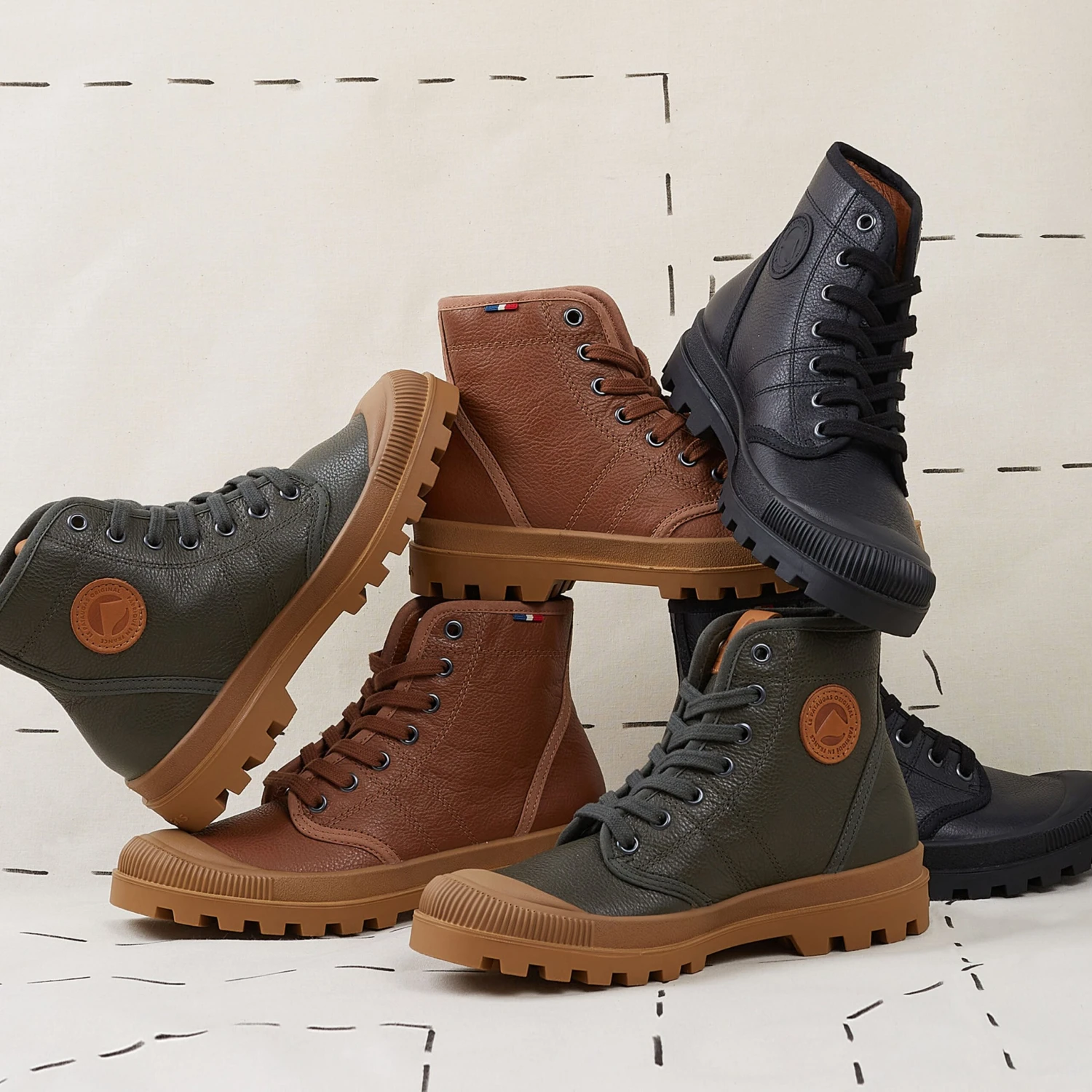 Pataugas AUTHENTIQUE M/G F4H NOIR 5 Pataugas AUTHENTIQUE M/G F4H NOIR â Image 3