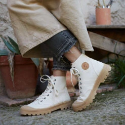 Produits populaires -Pataugas authentique toile femme ivoire